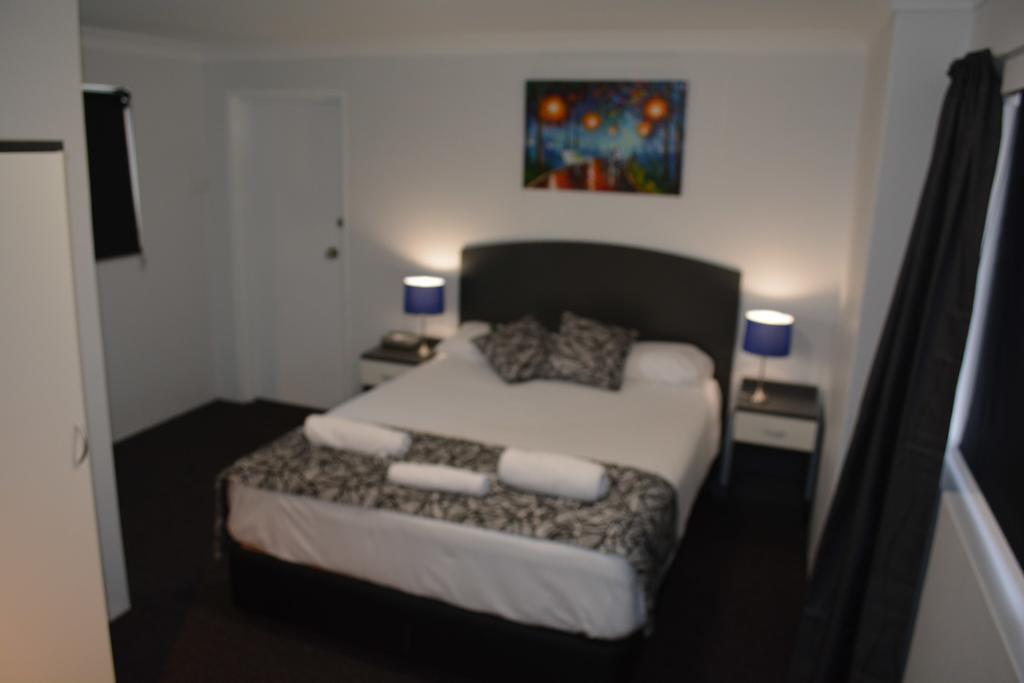 Alabaster Motor Inn Taree Εξωτερικό φωτογραφία