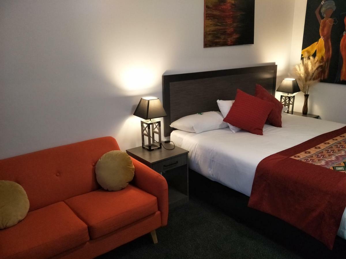 Alabaster Motor Inn Taree Εξωτερικό φωτογραφία