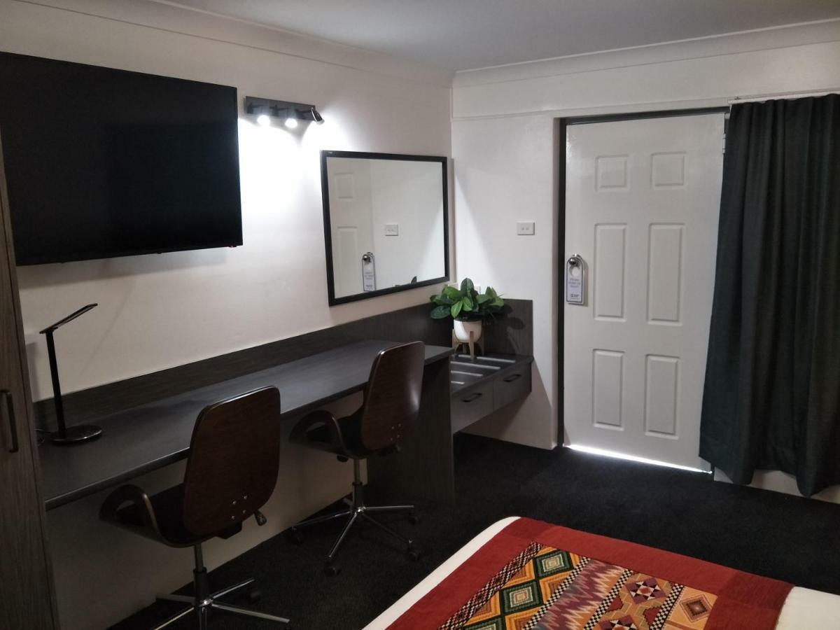 Alabaster Motor Inn Taree Εξωτερικό φωτογραφία