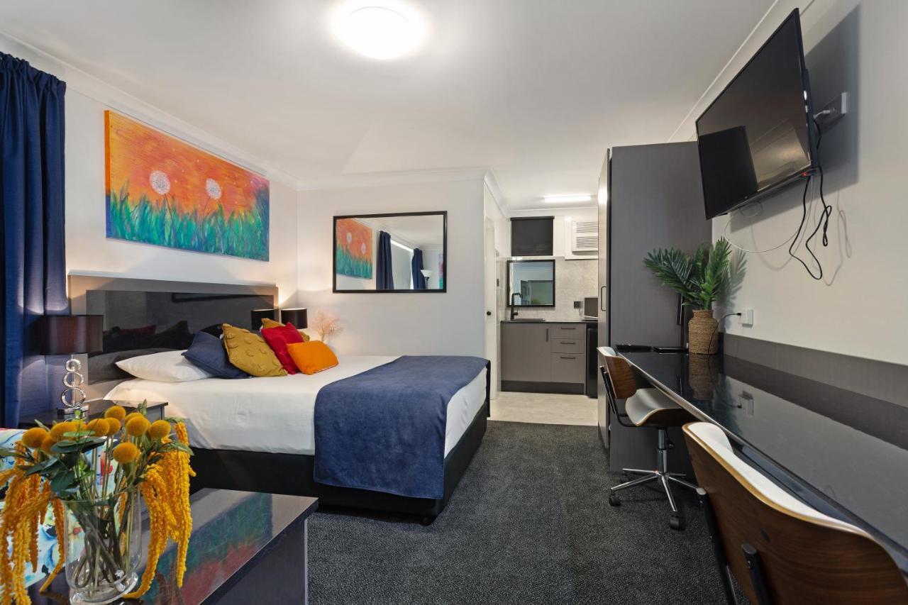 Alabaster Motor Inn Taree Εξωτερικό φωτογραφία